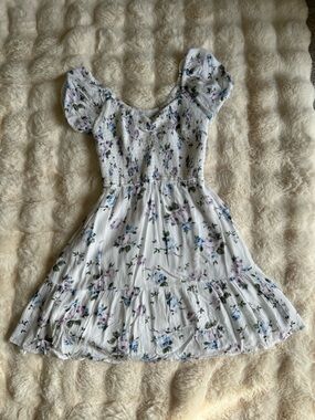 Hollister White Floral Off-Shoulder Bodysuit with Lavender & Blue Flowers